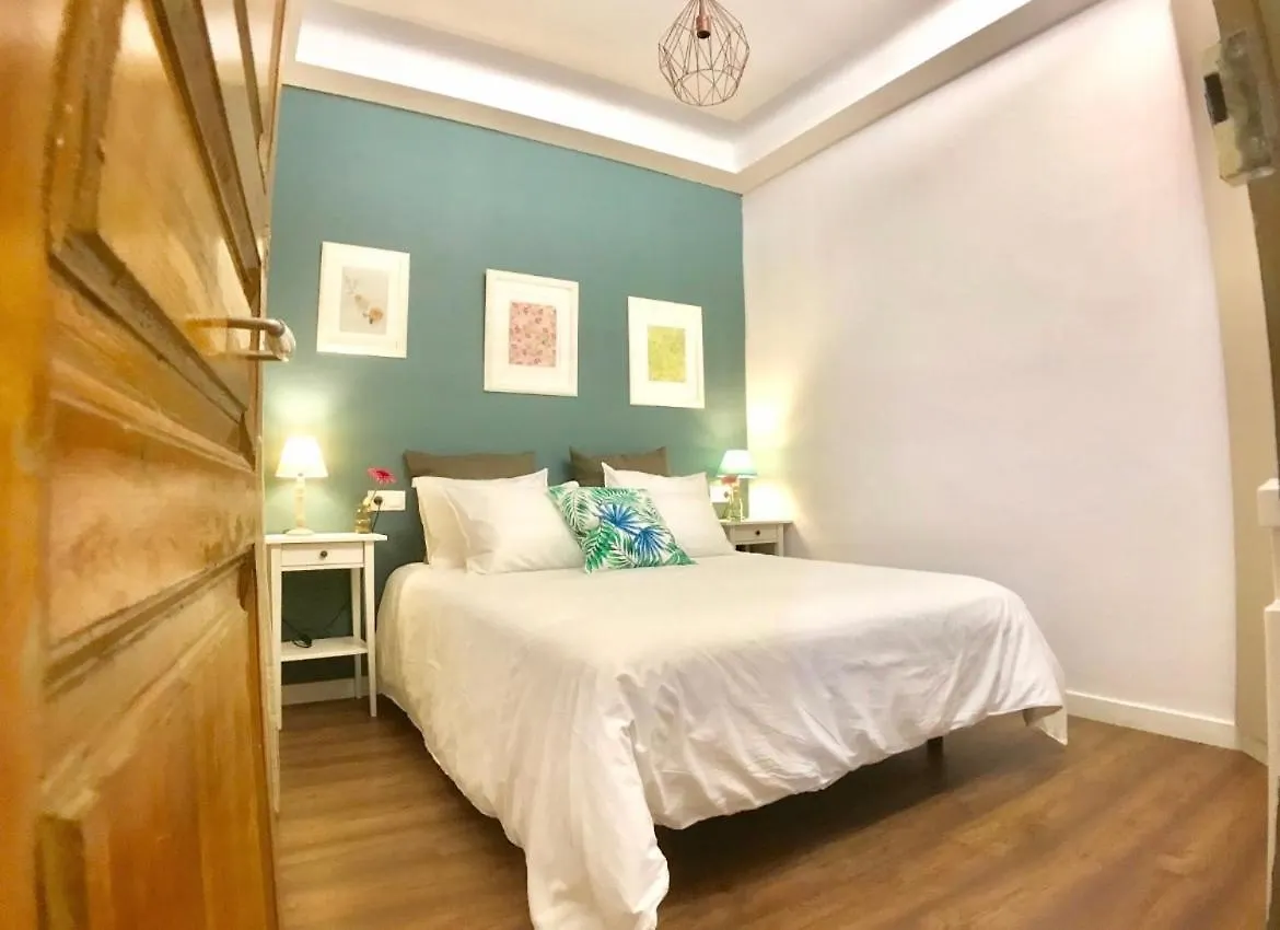 Lepanto Apartments 150M From Sagrada Familia Barcelona